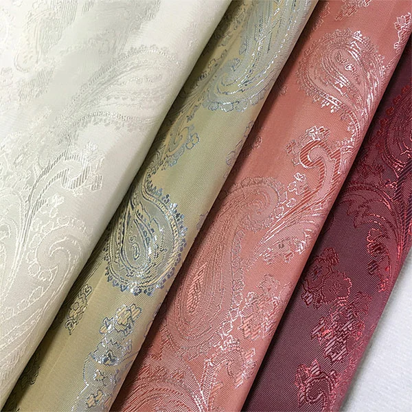 Поставата од вискоза жакард Поставата од вискоза жакард